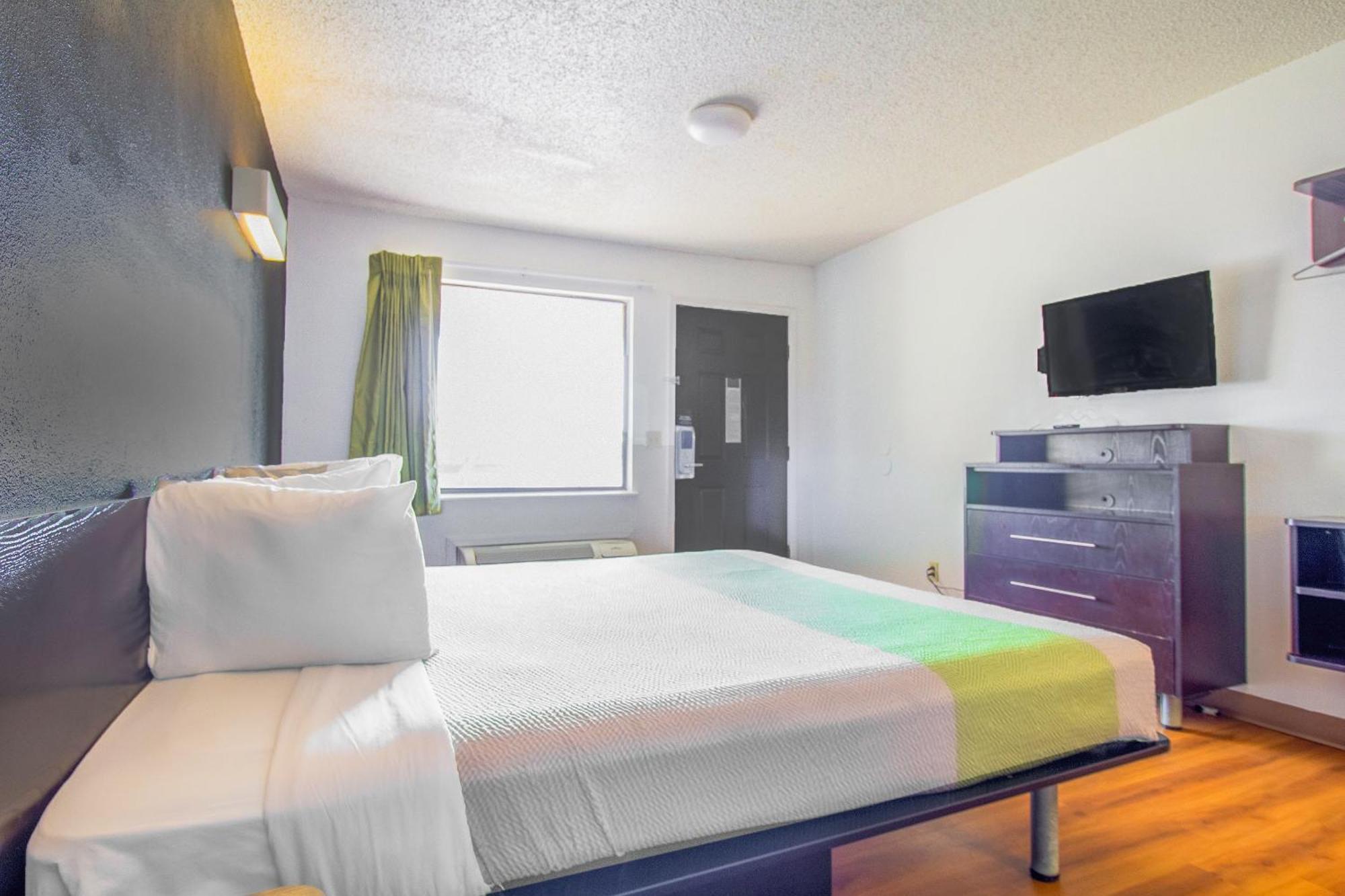 Studio Inn Extended Stay Oklahoma City Airport By Oyo Exterior photo